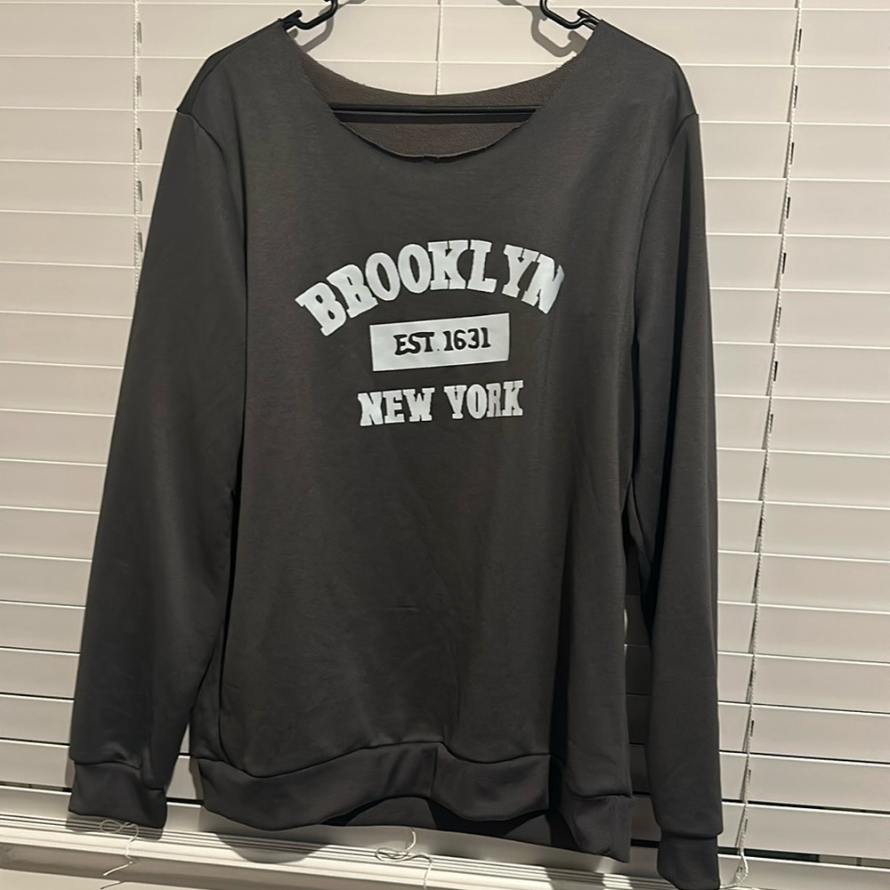 Graphic Crewneck